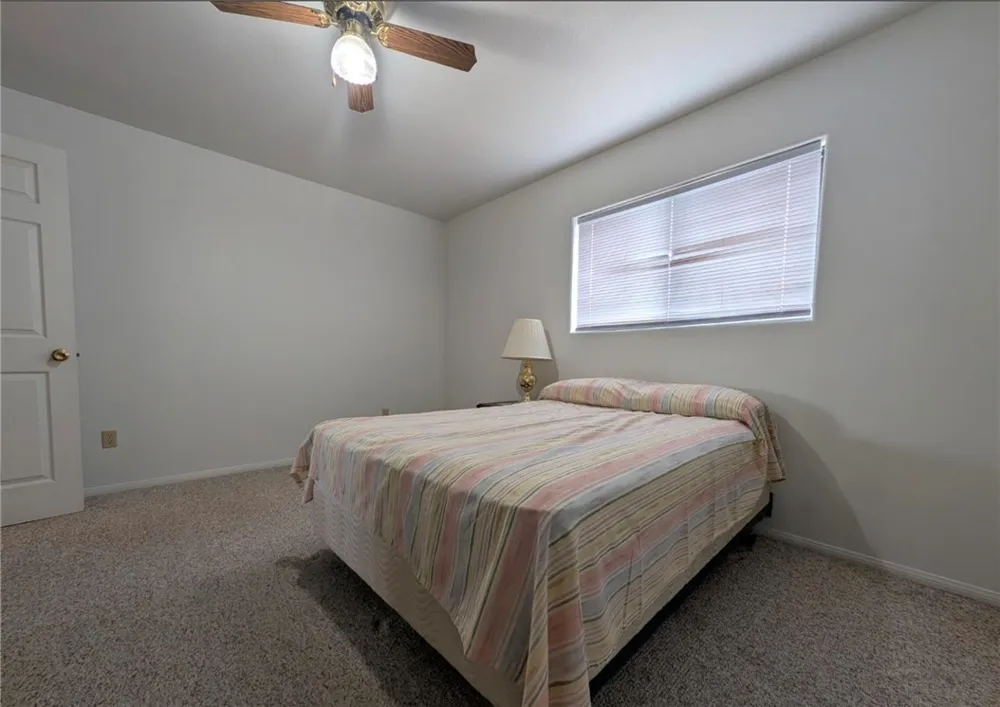 296 8th Grover Beach, CA 93433