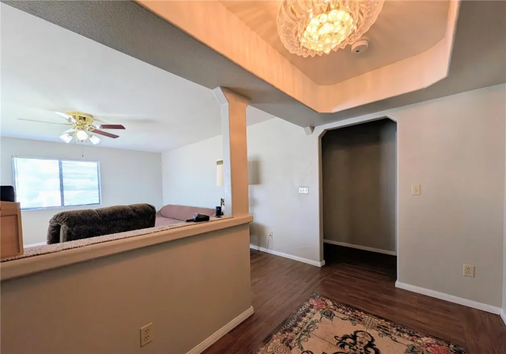 296 8th Grover Beach, CA 93433