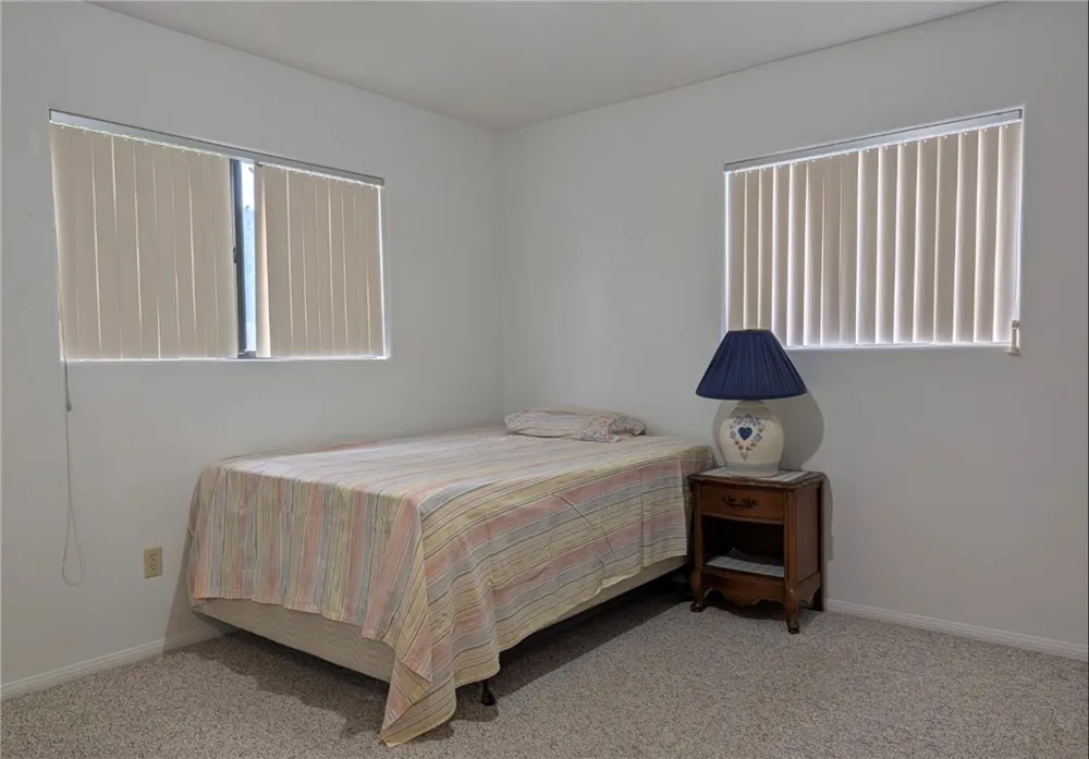 296 8th Grover Beach, CA 93433