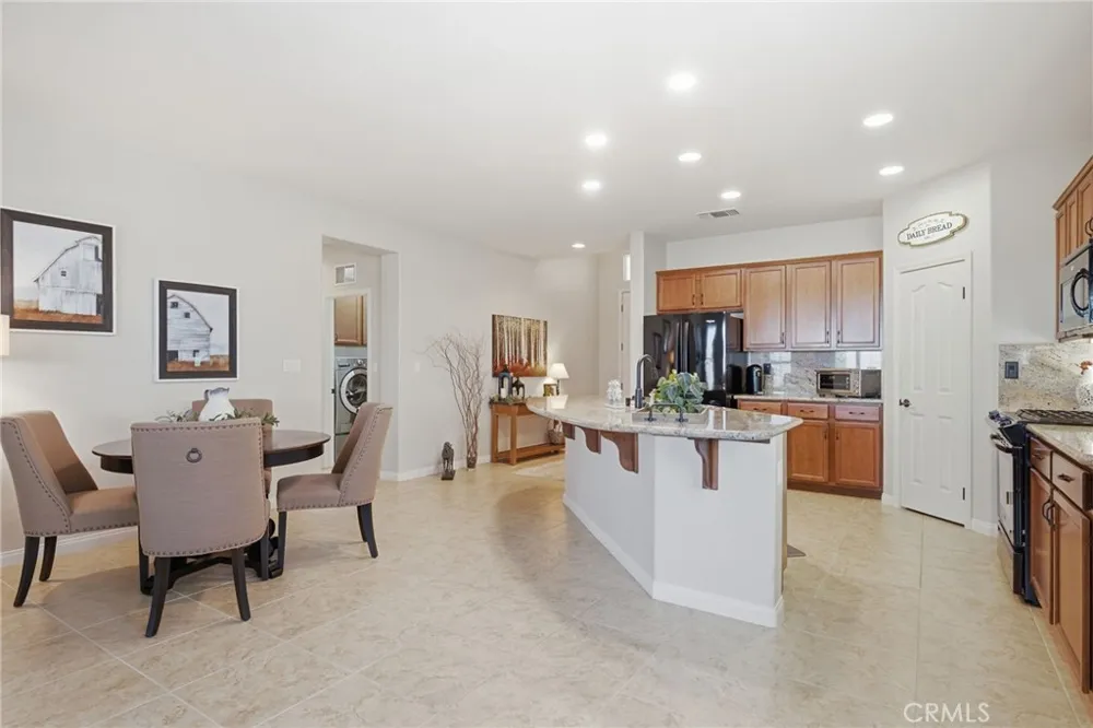 12422 Winger Street Bakersfield, CA 93312