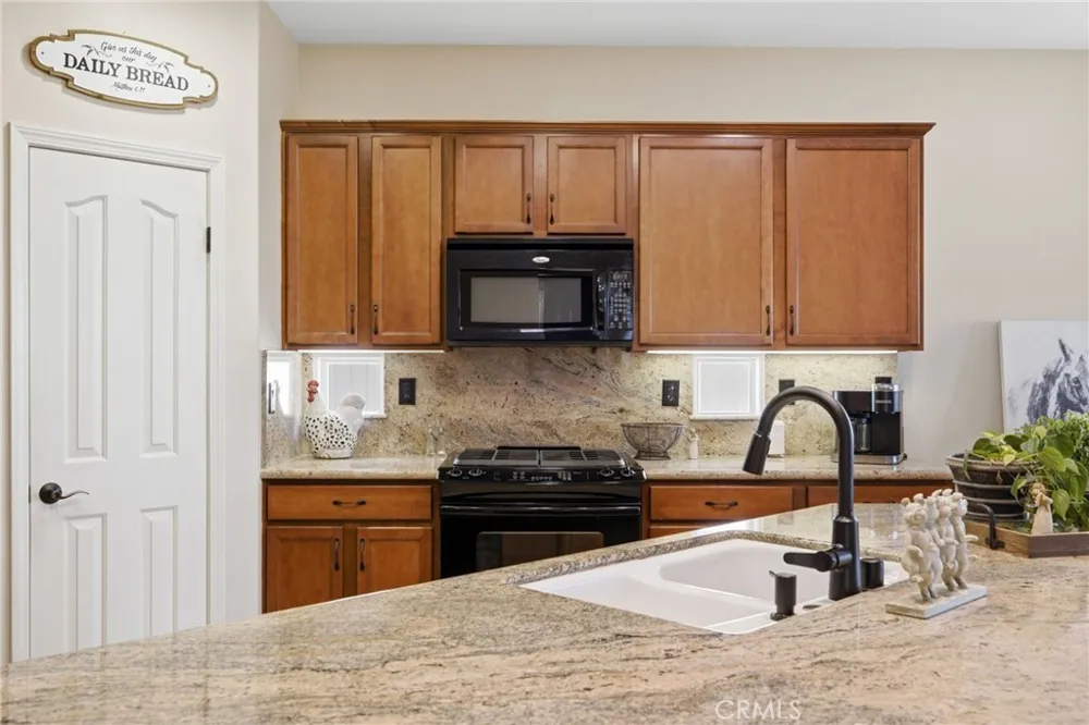 12422 Winger Street Bakersfield, CA 93312