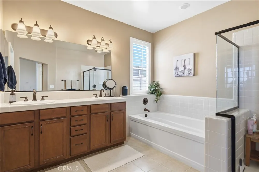 12422 Winger Street Bakersfield, CA 93312