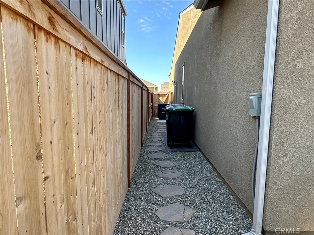 697 Grace Madera, CA 93636
