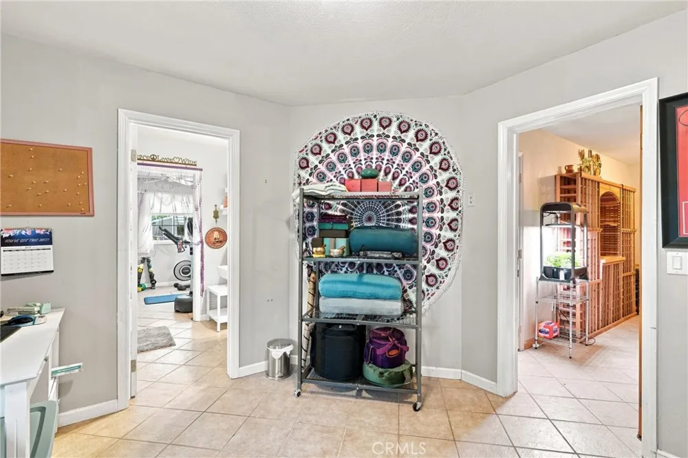 5680 High Ridge Paso Robles, CA 93446