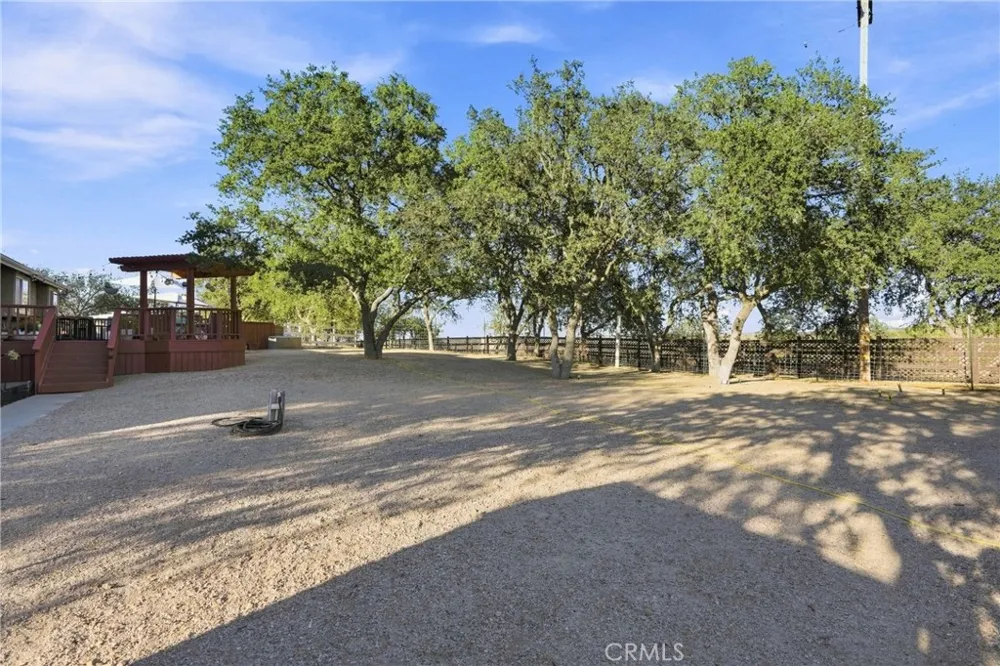 5680 High Ridge Paso Robles, CA 93446
