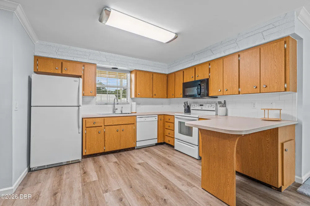 145 Hernandez Avenue Ormond Beach, FL 32174