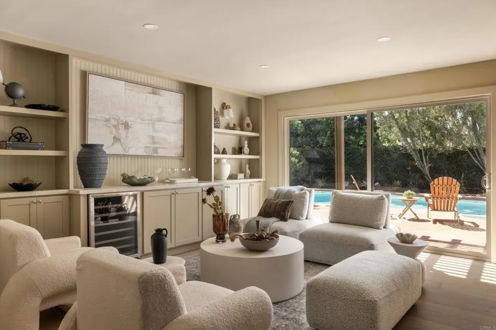 12441 La Bella Dr North Tustin, CA 92705