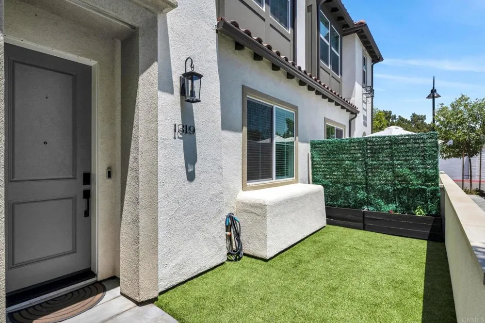 1319 Yannis Court El Cajon, CA 92019