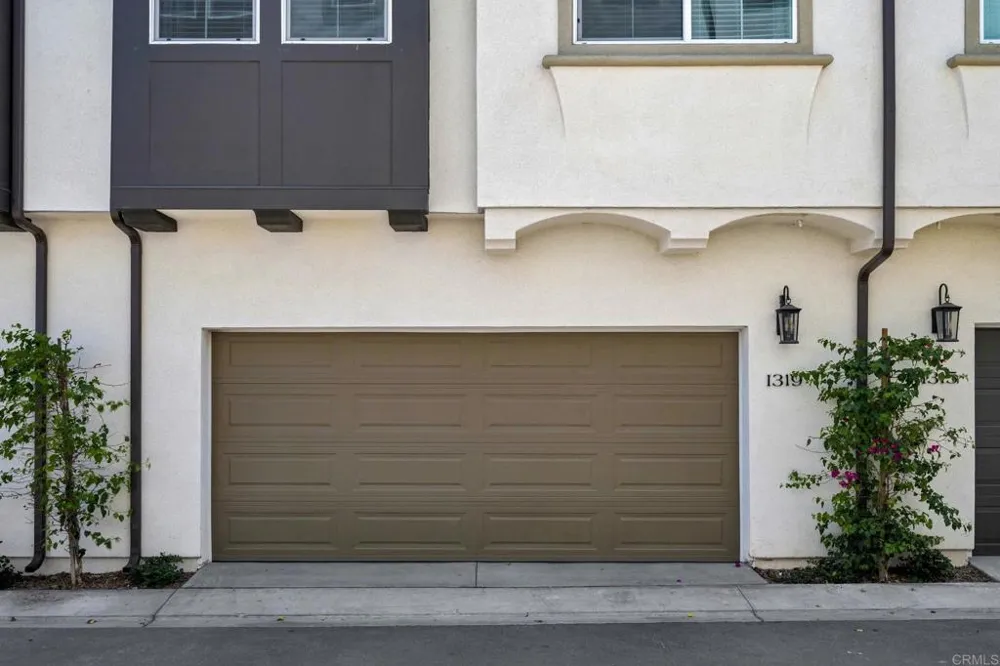 1319 Yannis Court El Cajon, CA 92019