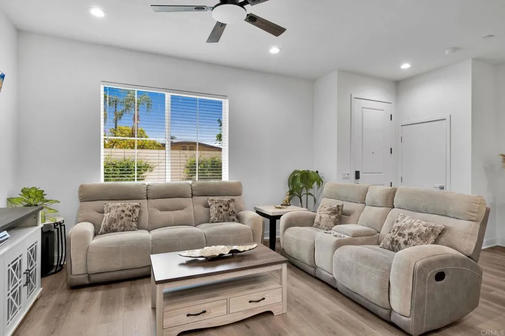 1319 Yannis Court El Cajon, CA 92019