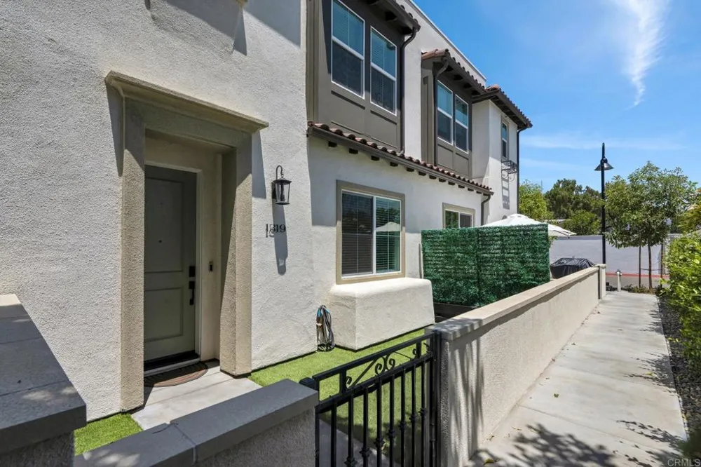 1319 Yannis Court El Cajon, CA 92019