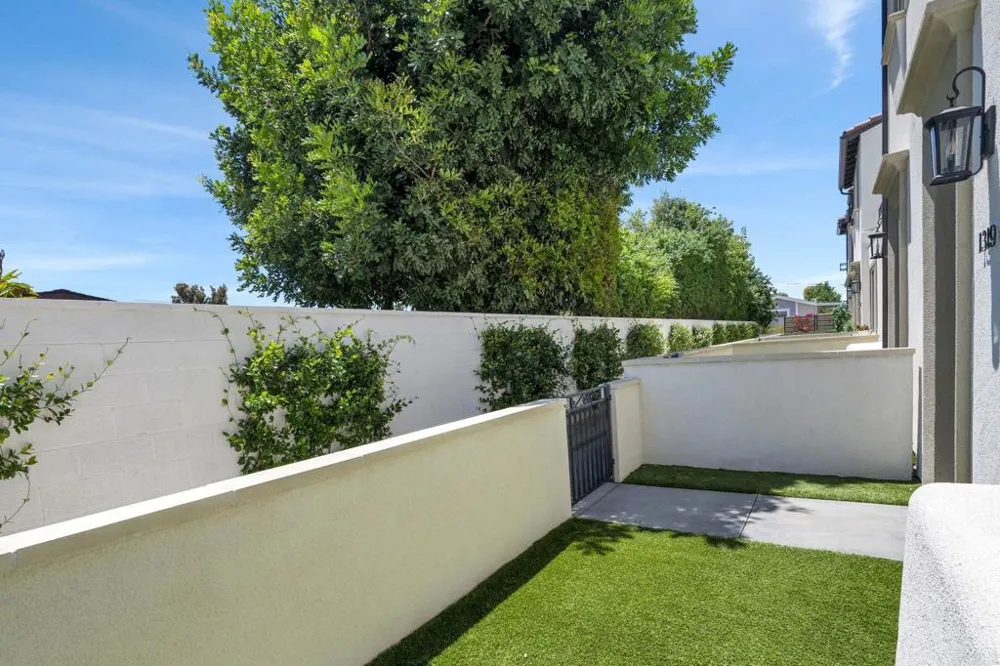 1319 Yannis Court El Cajon, CA 92019