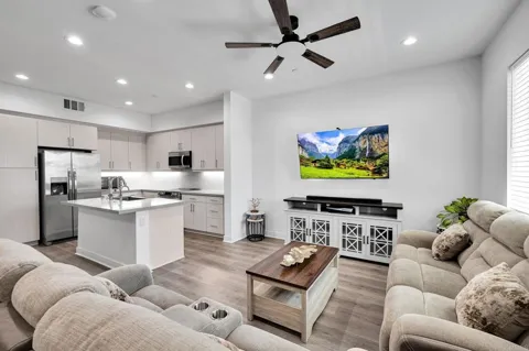 1319 Yannis Court