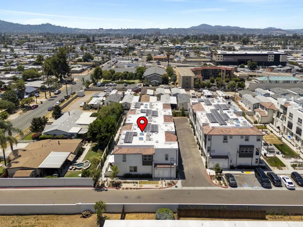 1319 Yannis Court El Cajon, CA 92019