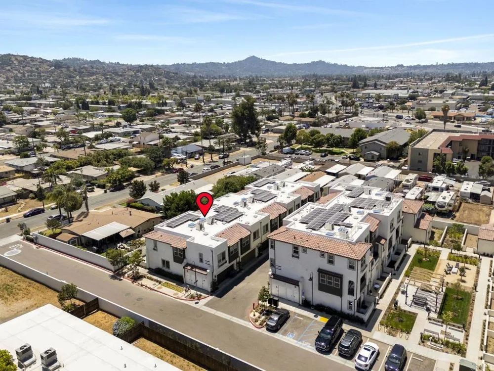 1319 Yannis Court El Cajon, CA 92019