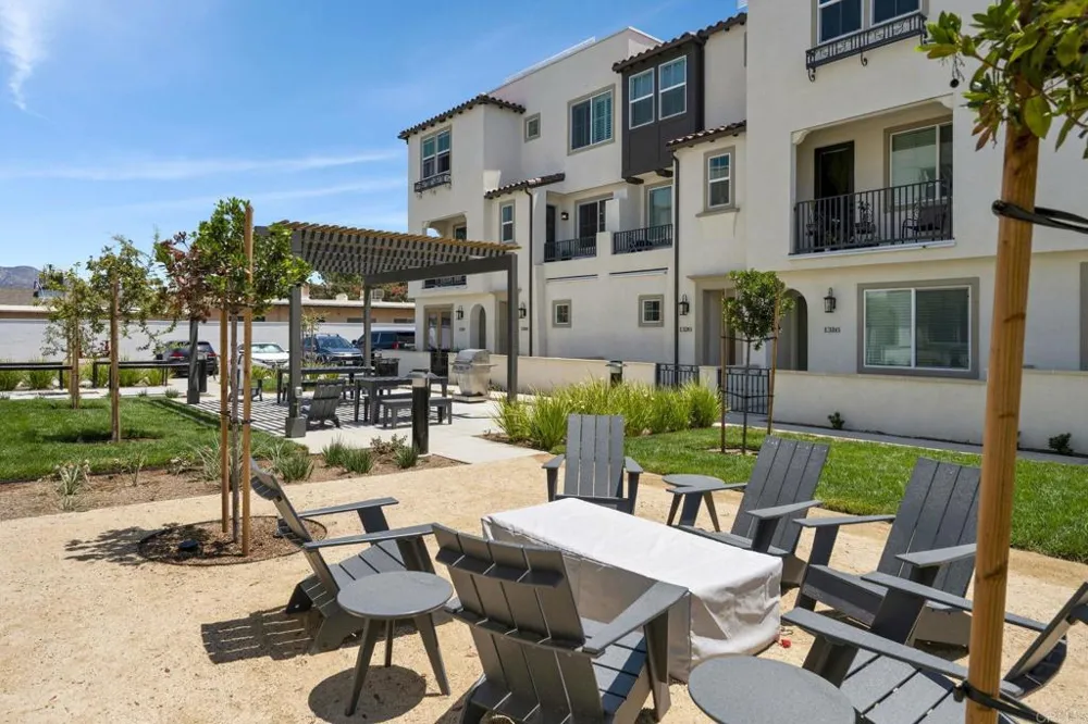1319 Yannis Court El Cajon, CA 92019