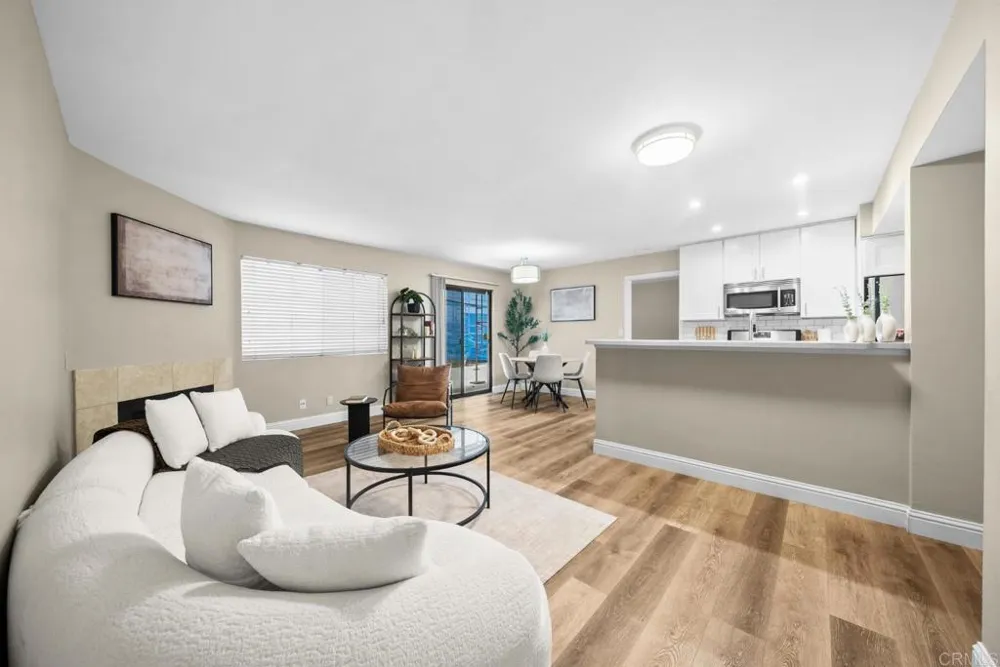 4205 Ohio Street #104 San Diego, CA 92104