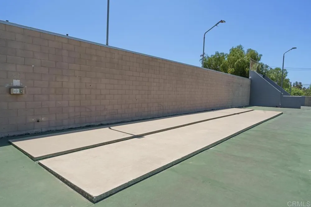 5700 Baltimore Dr. #134 La Mesa, CA 91942