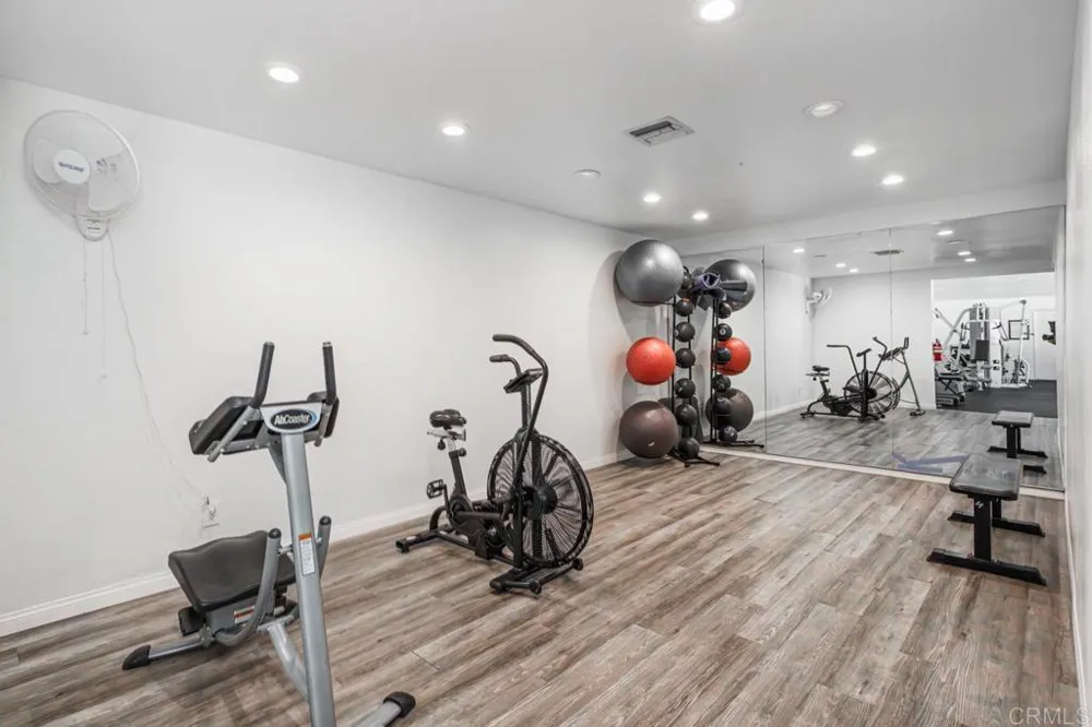 5700 Baltimore Dr. #134 La Mesa, CA 91942