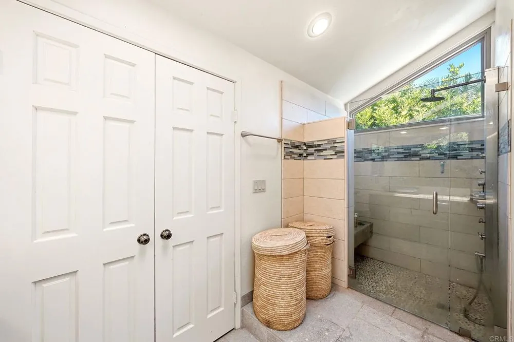 512 Tranquil Court Encinitas, CA 92024