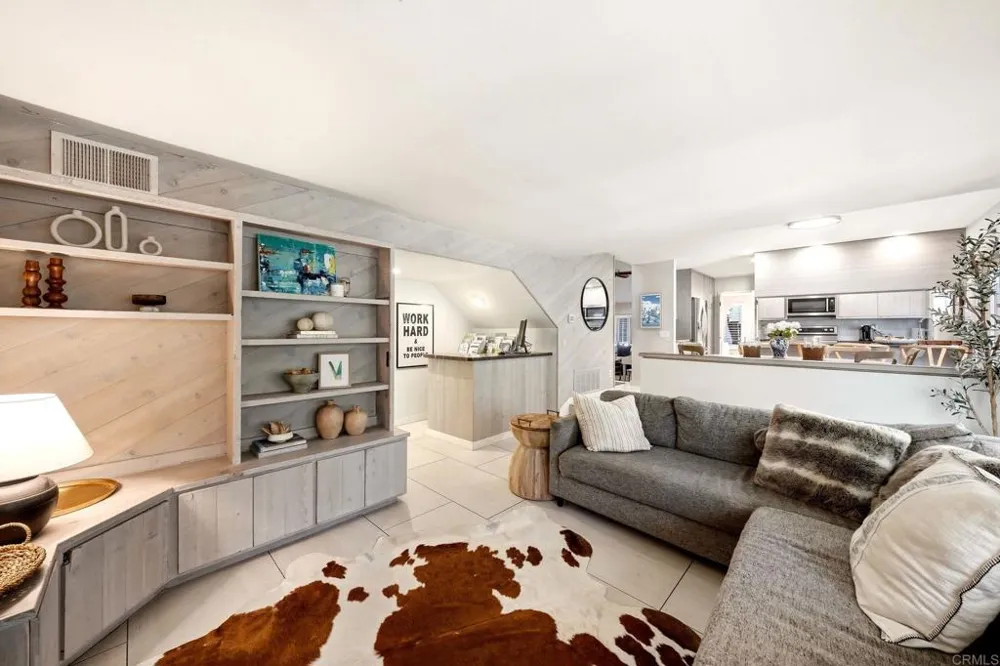 512 Tranquil Court Encinitas, CA 92024