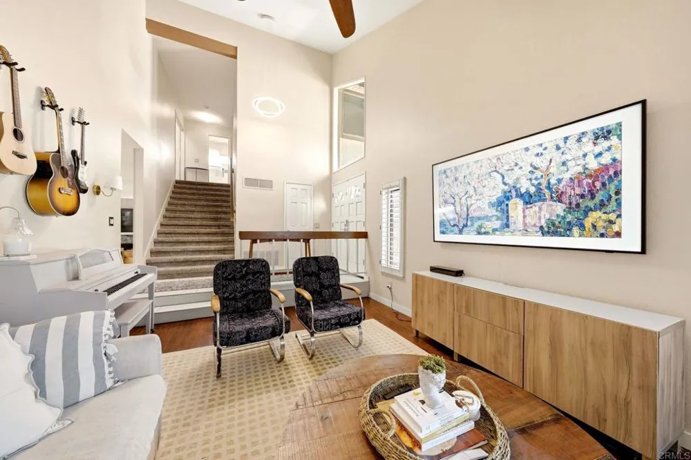 512 Tranquil Court Encinitas, CA 92024