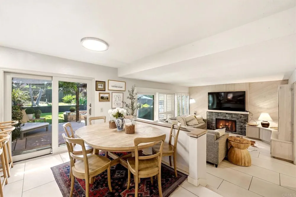 512 Tranquil Court Encinitas, CA 92024