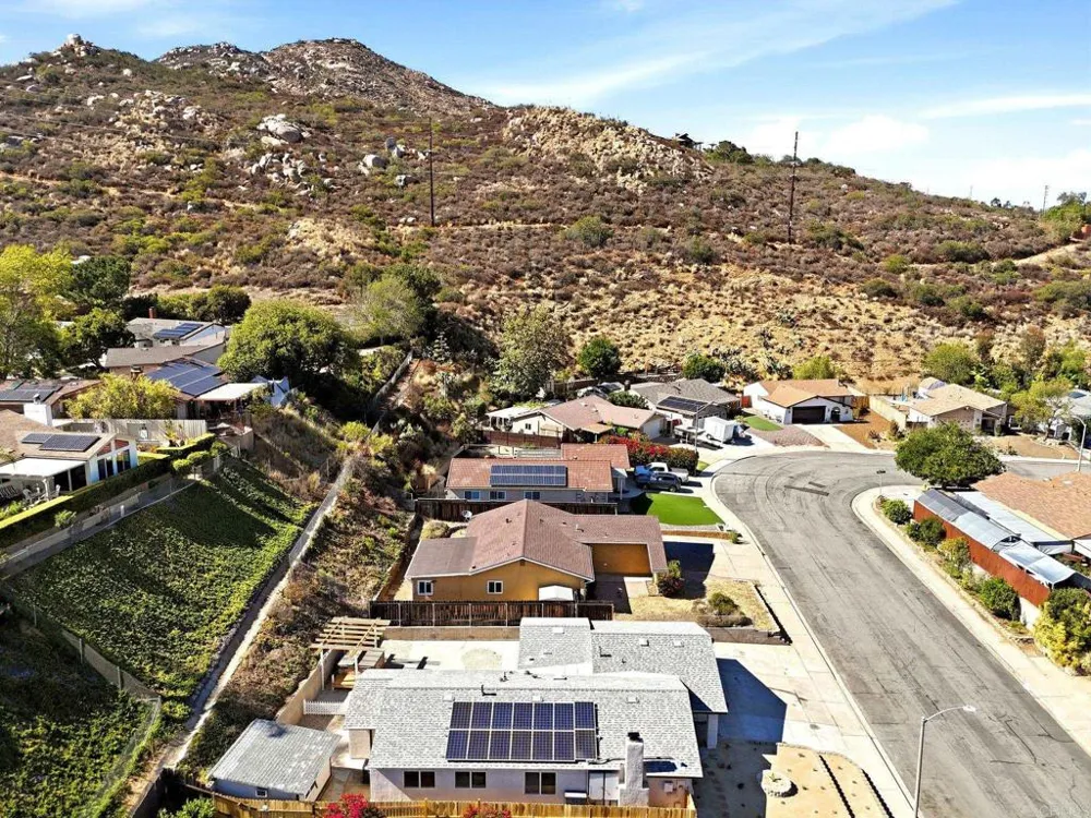 14722 Jeff Park Lane Poway, CA 92064
