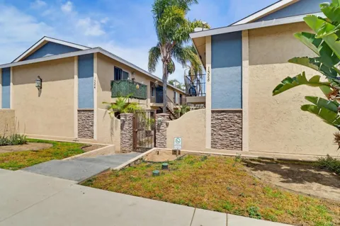 1328 IRIS AVENUE #2