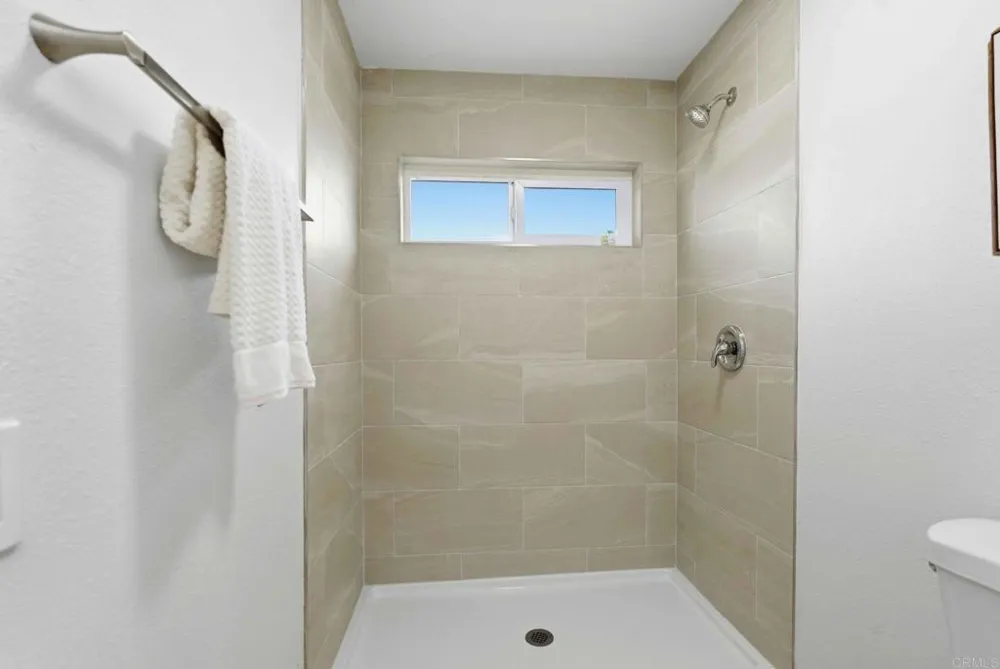 618 Felicita Avenue Spring Valley, CA 91977