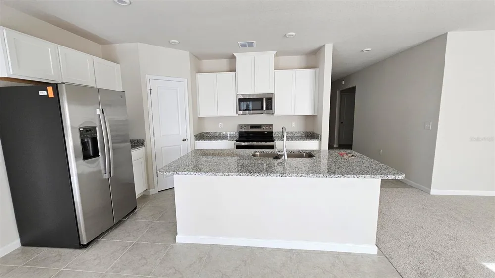 347 BILTMORE BOULEVARD Dundee, FL 33838