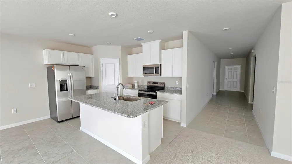 347 BILTMORE BOULEVARD Dundee, FL 33838