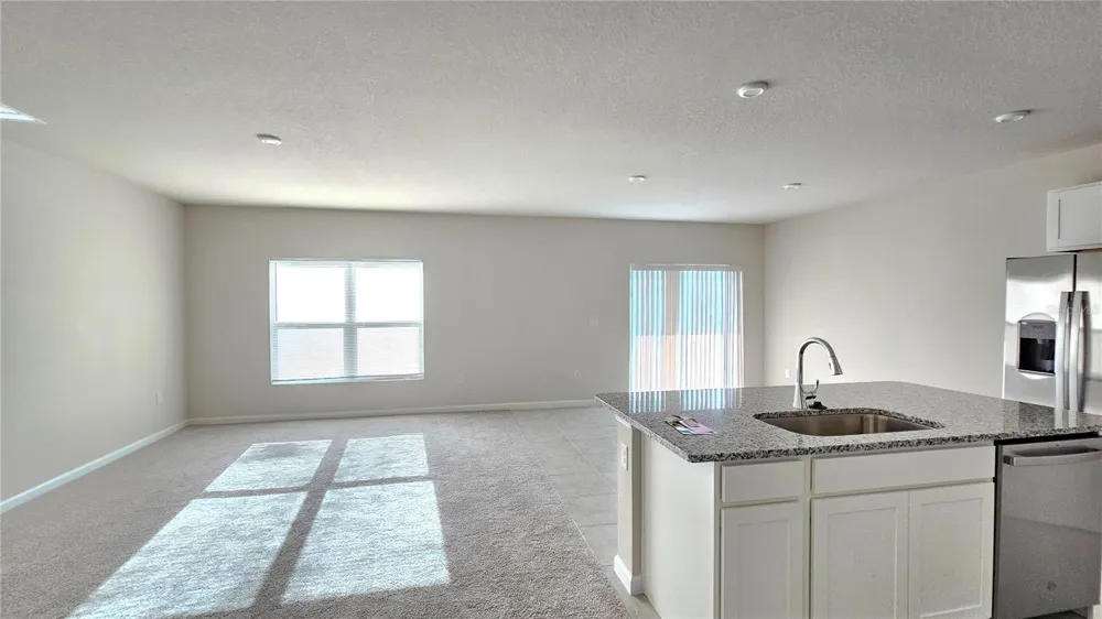 347 BILTMORE BOULEVARD Dundee, FL 33838