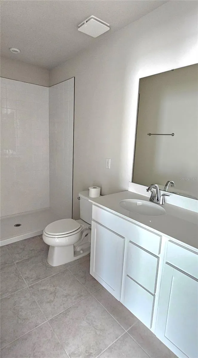 347 BILTMORE BOULEVARD Dundee, FL 33838