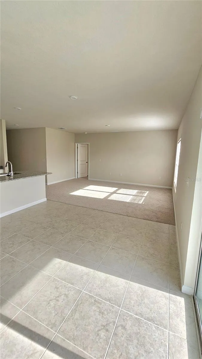 347 BILTMORE BOULEVARD Dundee, FL 33838