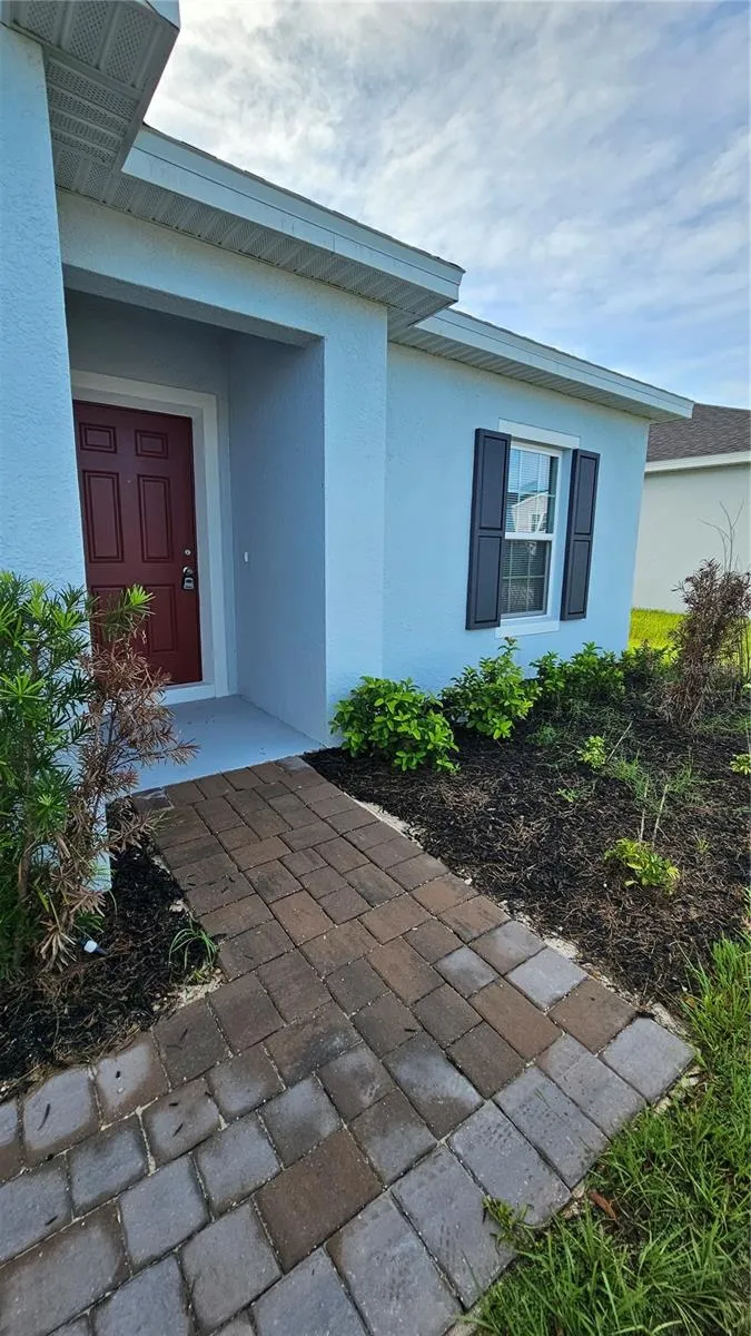 347 BILTMORE BOULEVARD Dundee, FL 33838