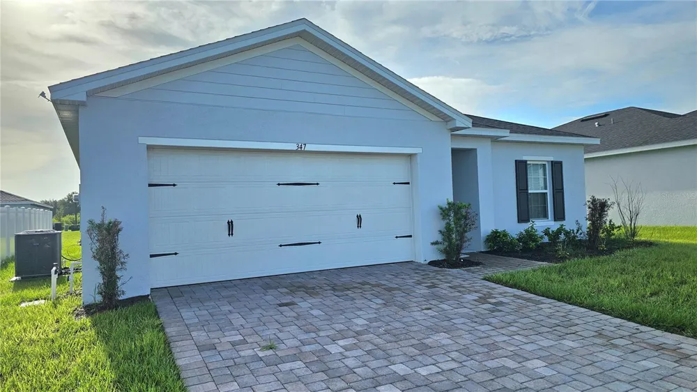 347 BILTMORE BOULEVARD Dundee, FL 33838