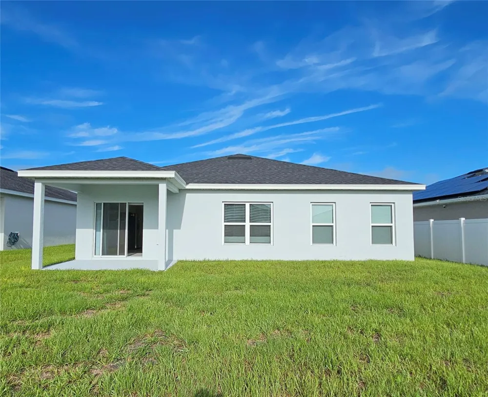 347 BILTMORE BOULEVARD Dundee, FL 33838