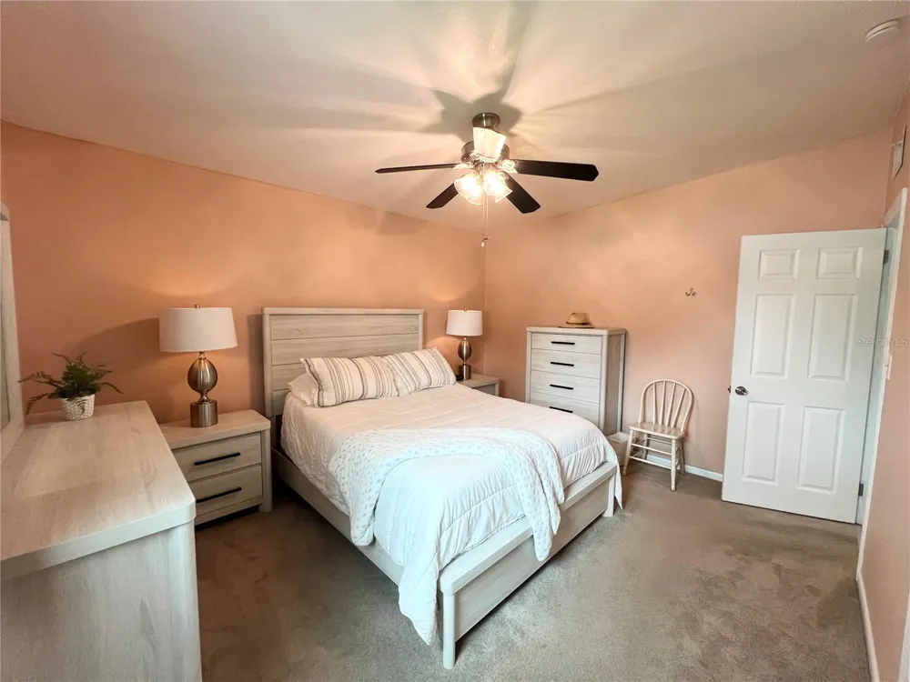 7812 GOMEZ AVENUE Tampa, FL 33614