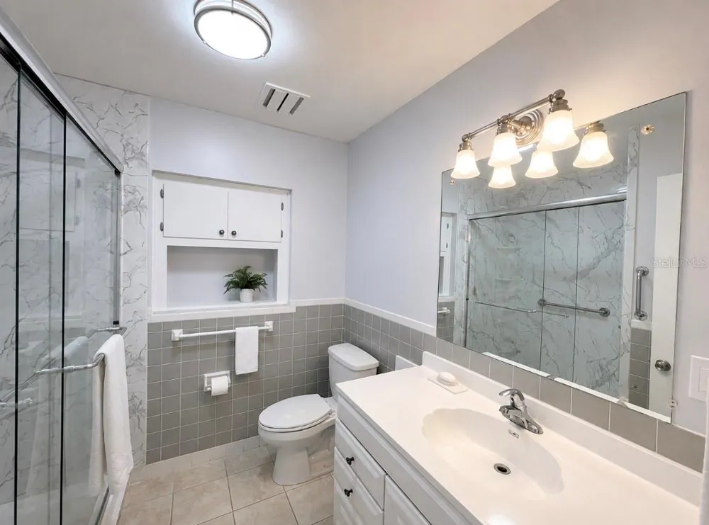 7812 GOMEZ AVENUE Tampa, FL 33614