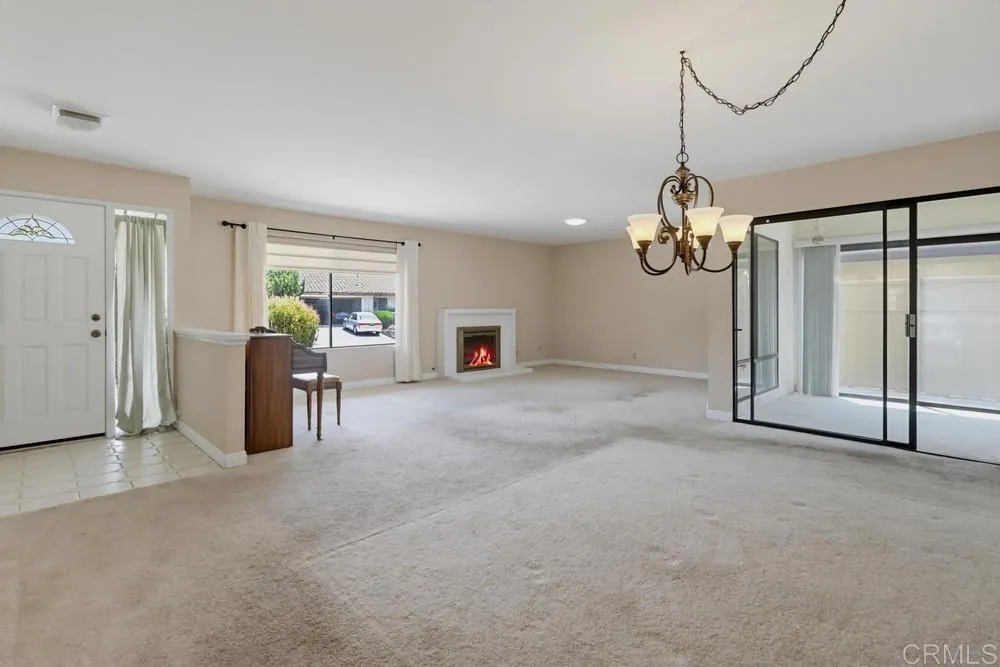 12564 Camino Emparrado San Diego, CA 92128