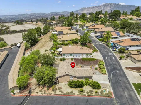 1920 Larkspur Drive
