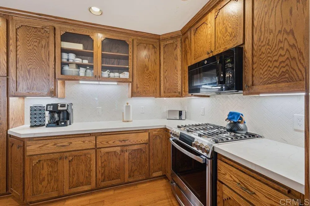 575 Mitchell Avenue San Leandro, CA 94577