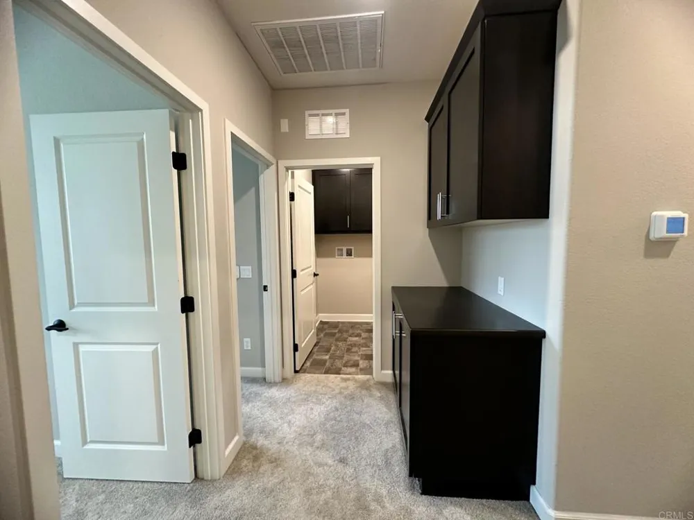 1144 Delpy View Vista, CA 92084
