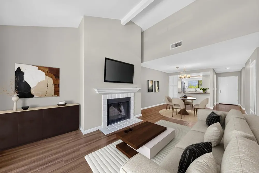 7755 Saranac Place #43 La Mesa, CA 91942