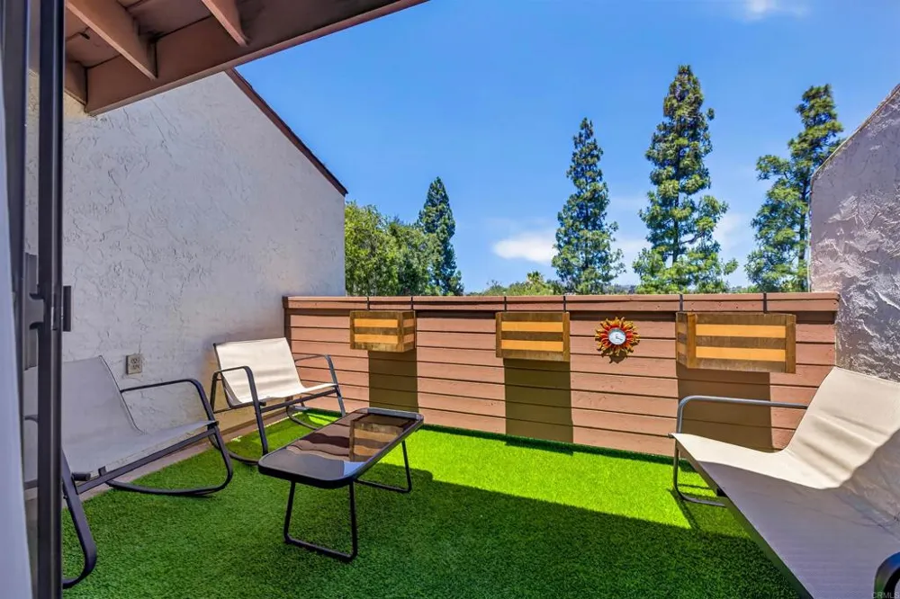 7755 Saranac Place #43 La Mesa, CA 91942