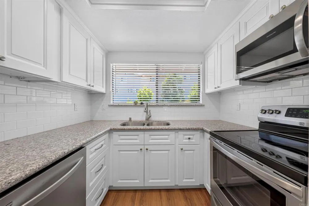 7755 Saranac Place #43 La Mesa, CA 91942