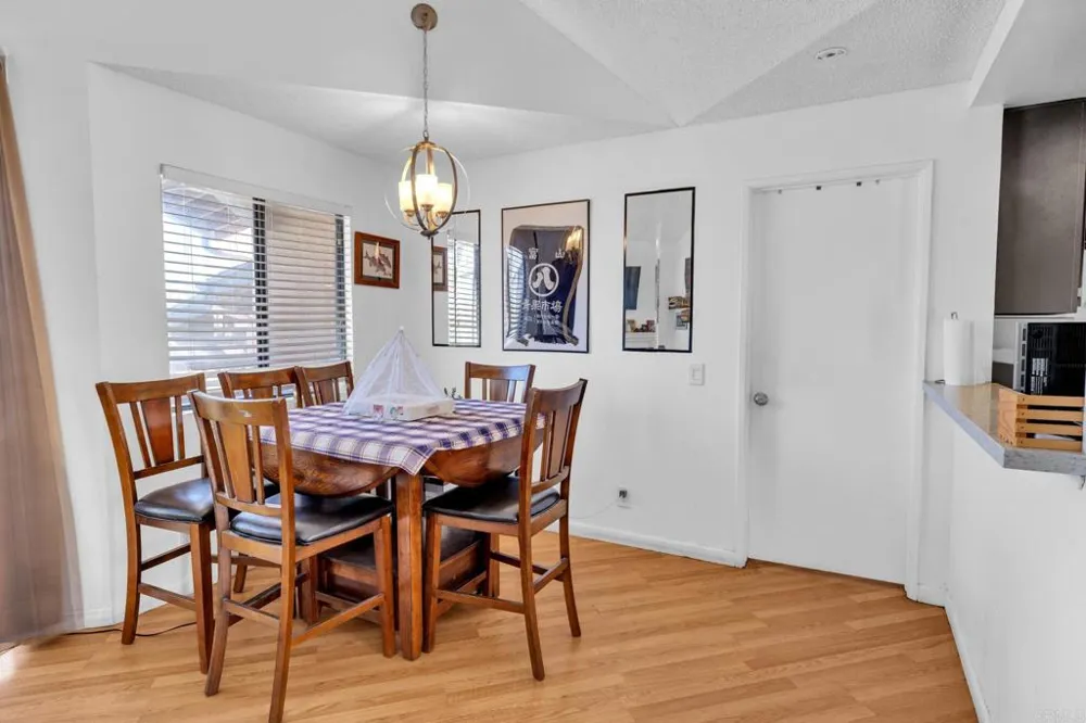 2906 Elm Tree Court Spring Valley, CA 91978