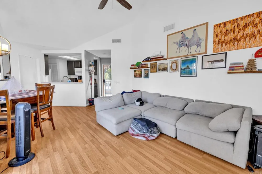 2906 Elm Tree Court Spring Valley, CA 91978