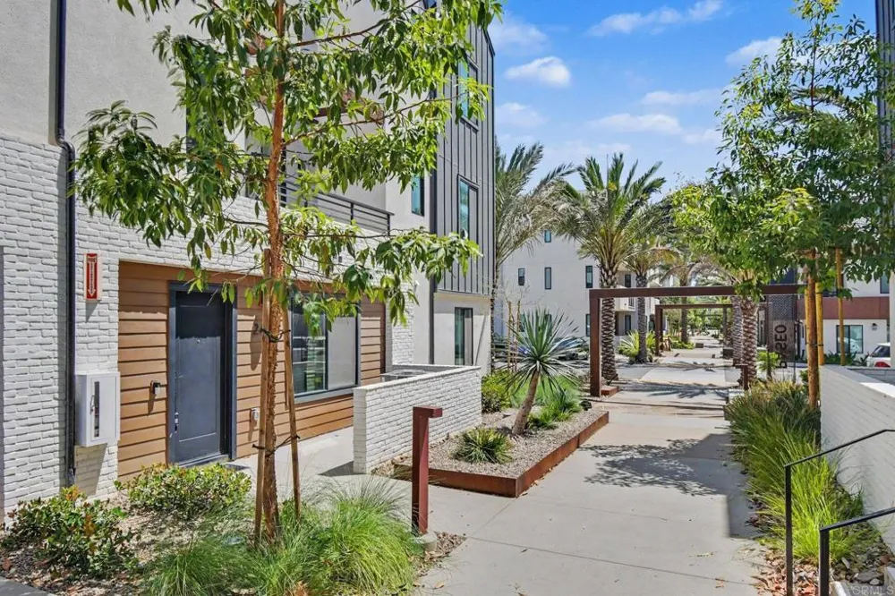 2416 Cascalote Loop San Diego, CA 92154